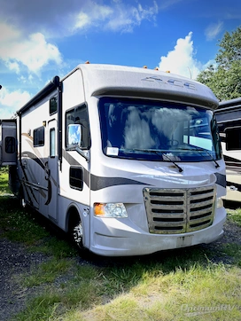 Used 2013 Thor ACE 30.1 Featured Photo
