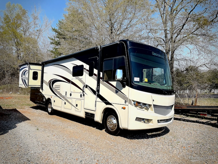2017 Forest River Georgetown 5 Series 31R5 RV Photo 1