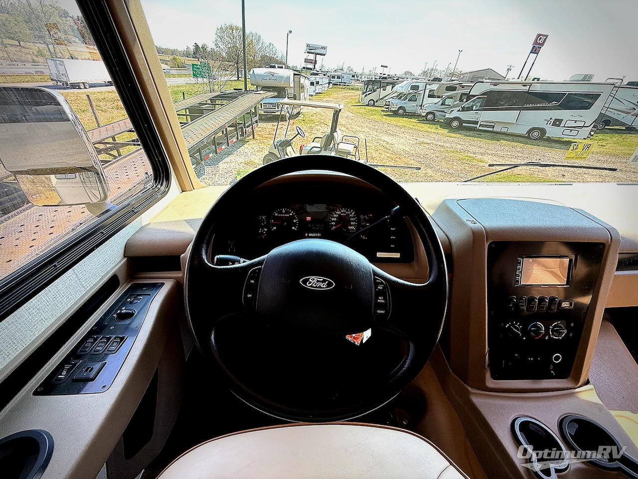 2017 Forest River Georgetown 5 Series 31R5 Photo 5
