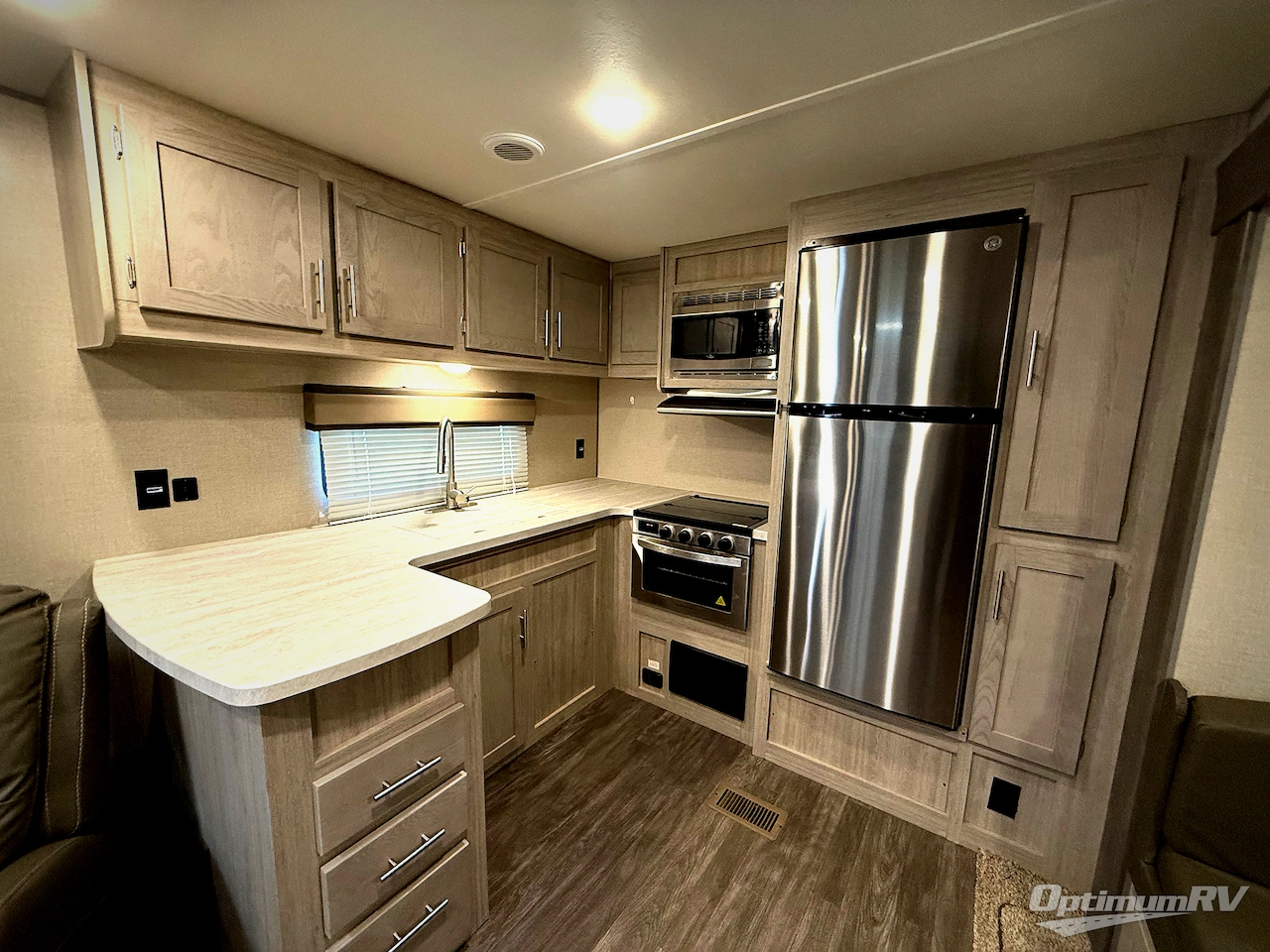 2022 Forest River Aurora 31KDS Photo 8