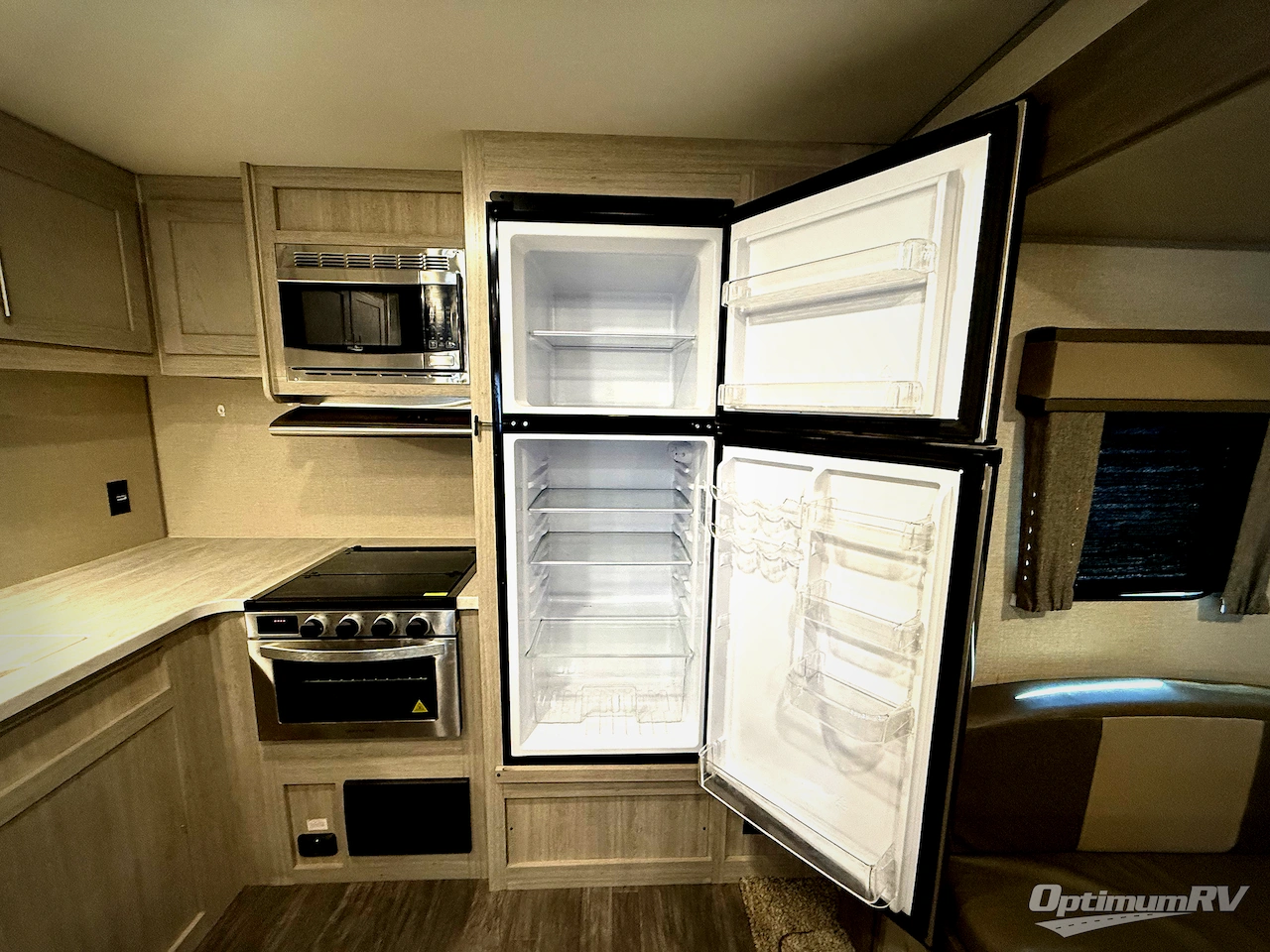 2022 Forest River Aurora 31KDS Photo 11