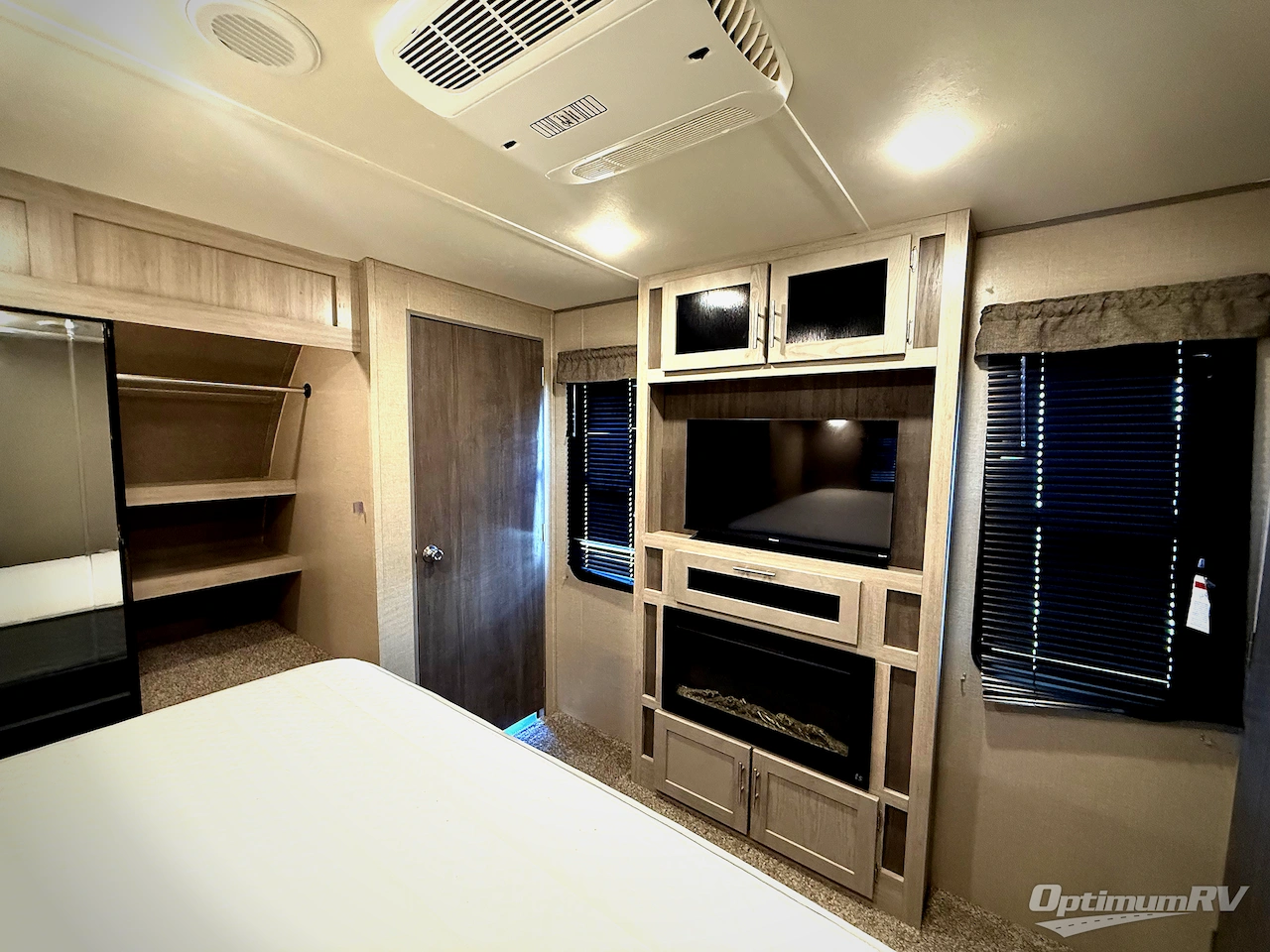 2022 Forest River Aurora 31KDS Photo 18