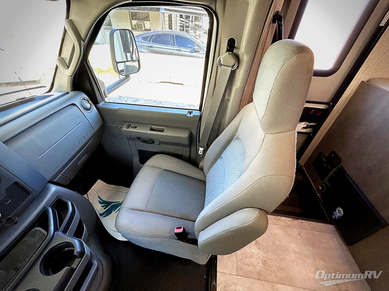 2023 Coachmen Freelander 31FS Photo 4