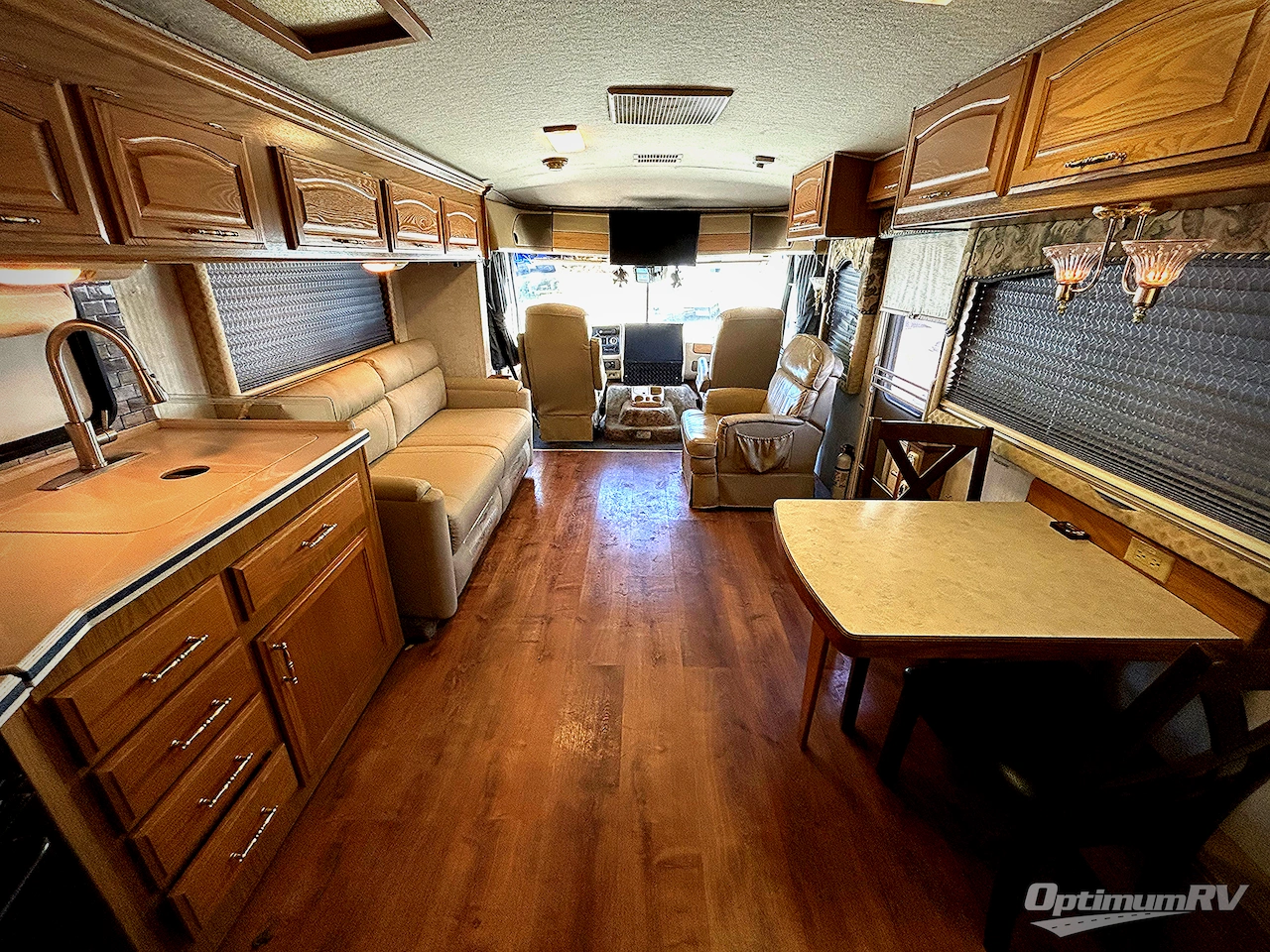 1999 Fleetwood Pace Arrow 36Z Photo 5