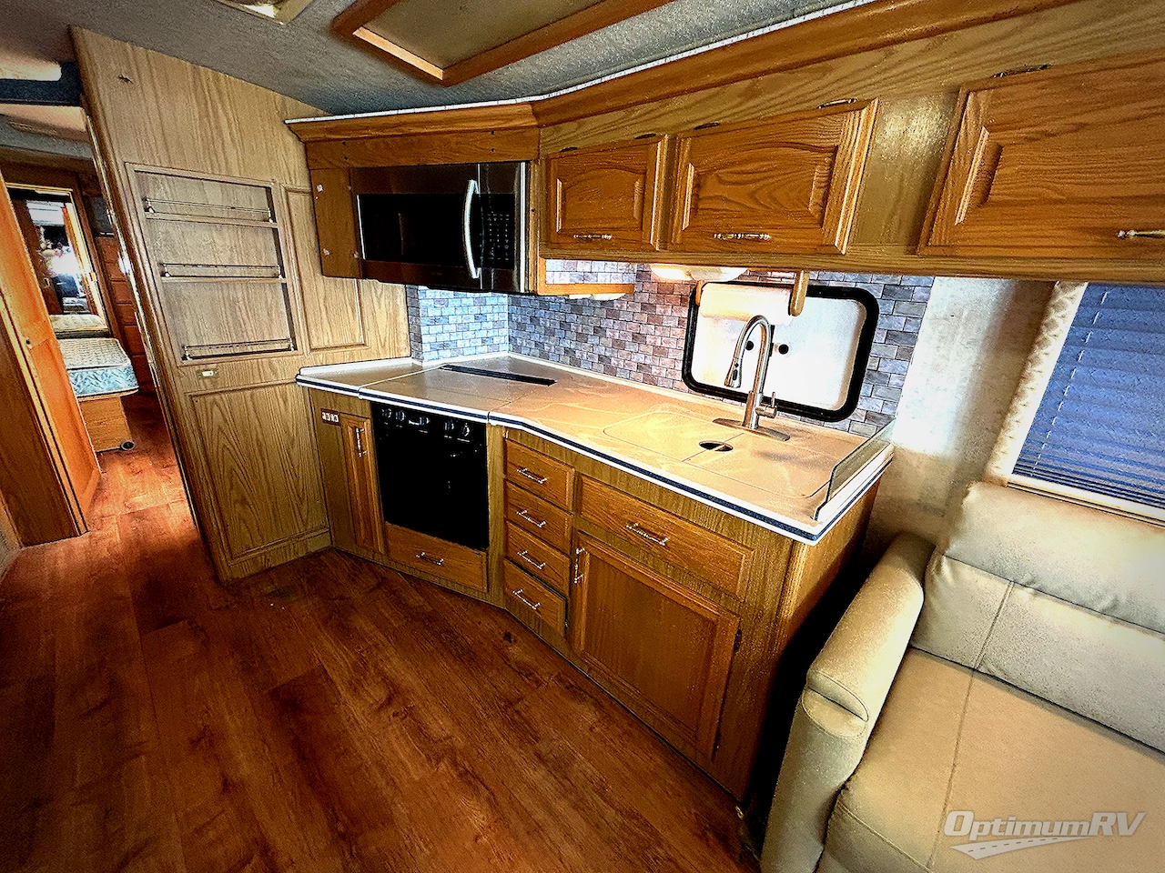 1999 Fleetwood Pace Arrow 36Z Photo 14