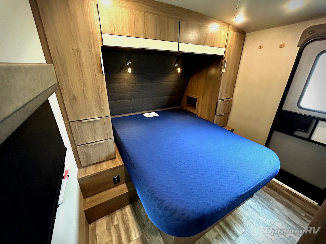 2021 Grand Design Imagine 3250BH Photo 8