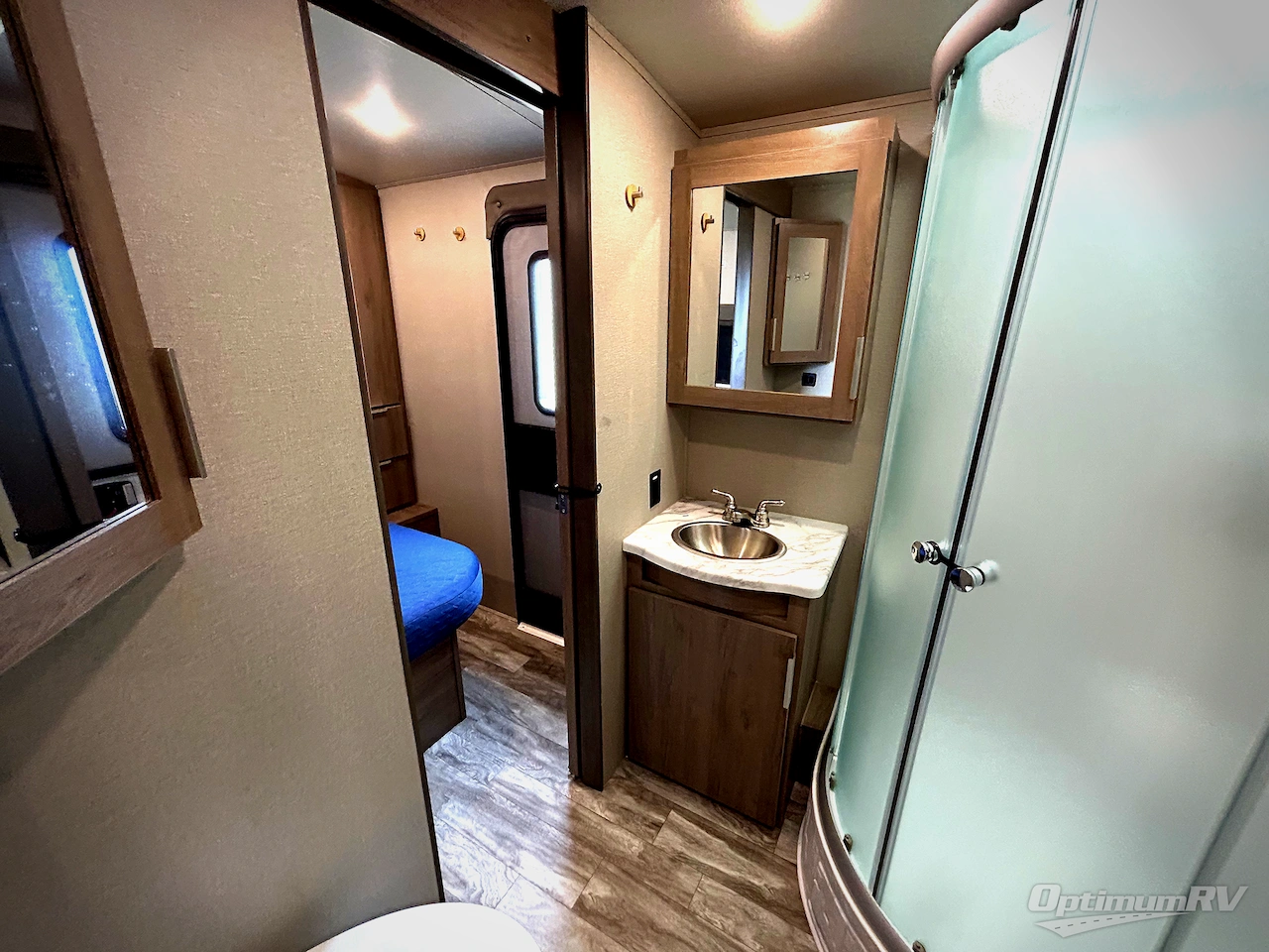 2021 Grand Design Imagine 3250BH Photo 9