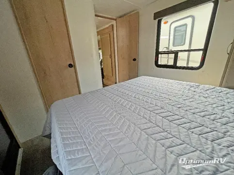 2021 Winnebago Towables Minnie 2401RG RV Photo 4