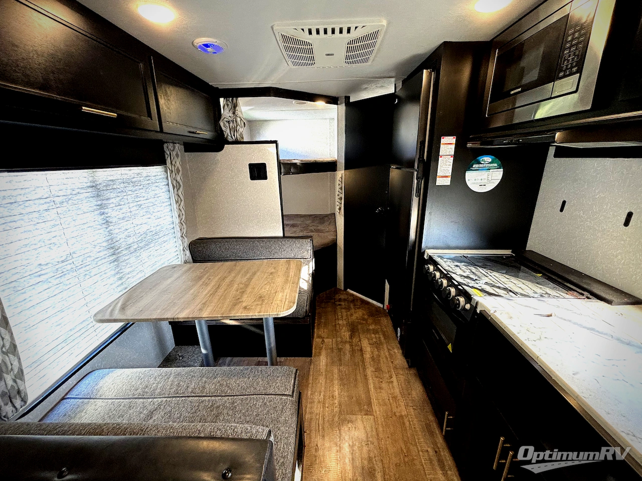 2022 Forest River Cherokee Grey Wolf 26DJSE Photo 3