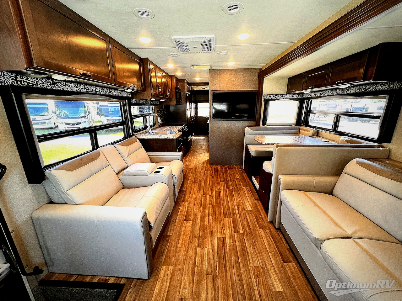 2019 Thor ACE 33.1 Photo 4