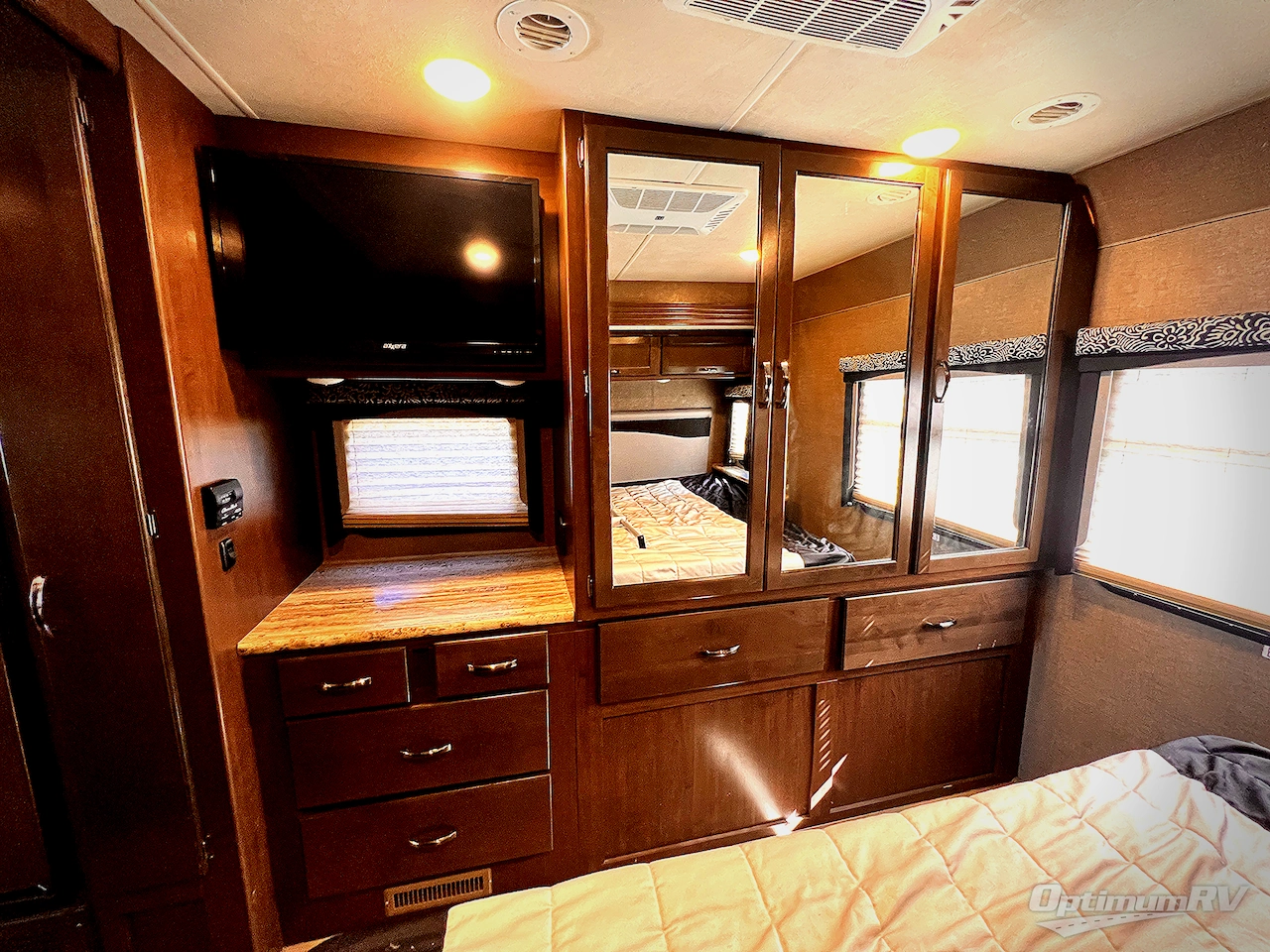 2019 Thor ACE 33.1 Photo 19