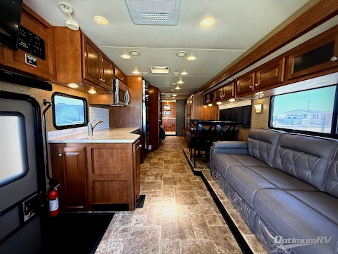 Used 2014 Thor Palazzo 36 1 Featured Photo