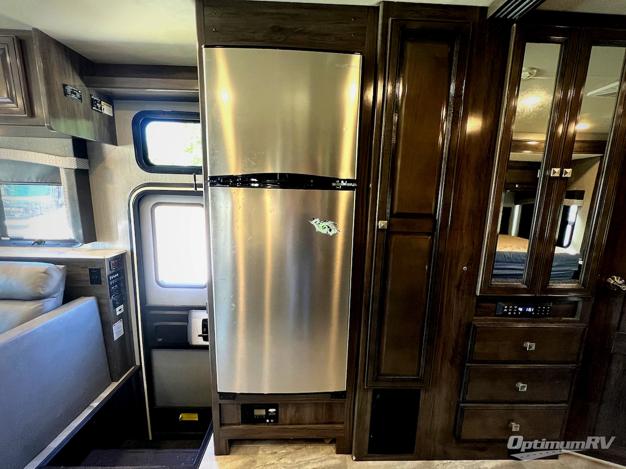 2021 Fleetwood Flair 28A Photo 15