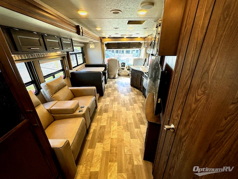 2021 Coachmen Mirada 32SS RV Photo 2