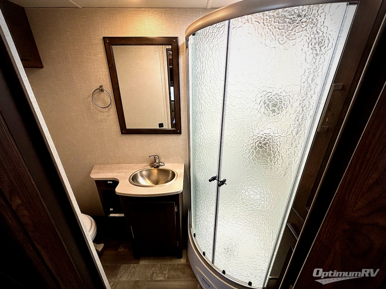 2021 Coachmen Mirada 32SS Photo 13