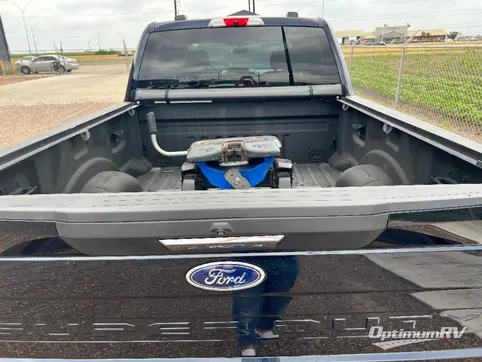 2021 Ford Ford F250 RV Photo 4