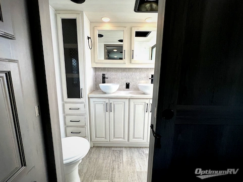 2022 Keystone Montana 3761FL RV Photo 4