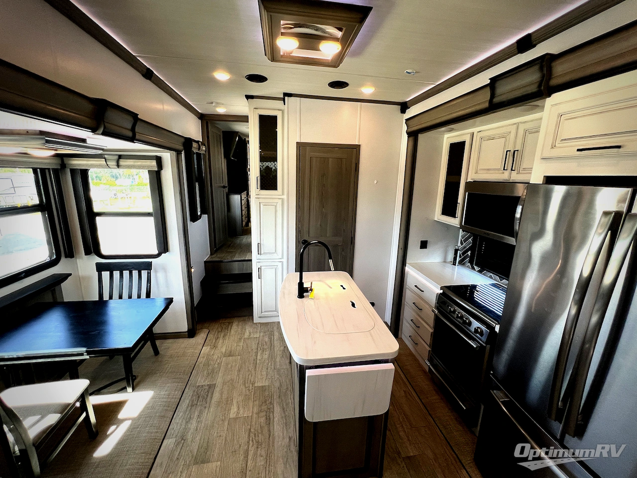 2022 Keystone Montana 3761FL Photo 4