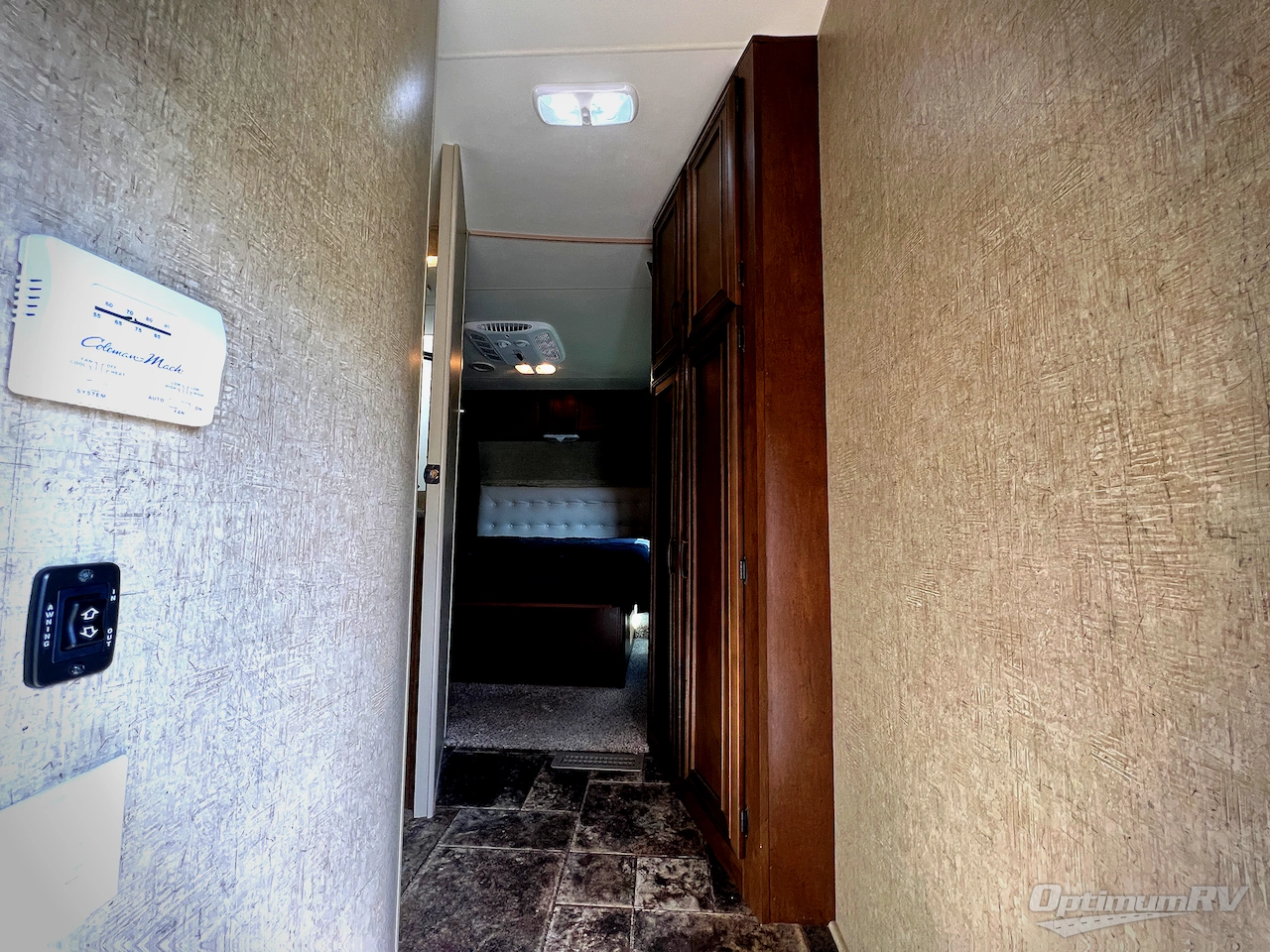 2012 KZ Inferno 3710T Photo 13