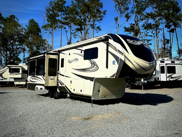 2021 Grand Design Solitude 310GK-R RV Photo 1