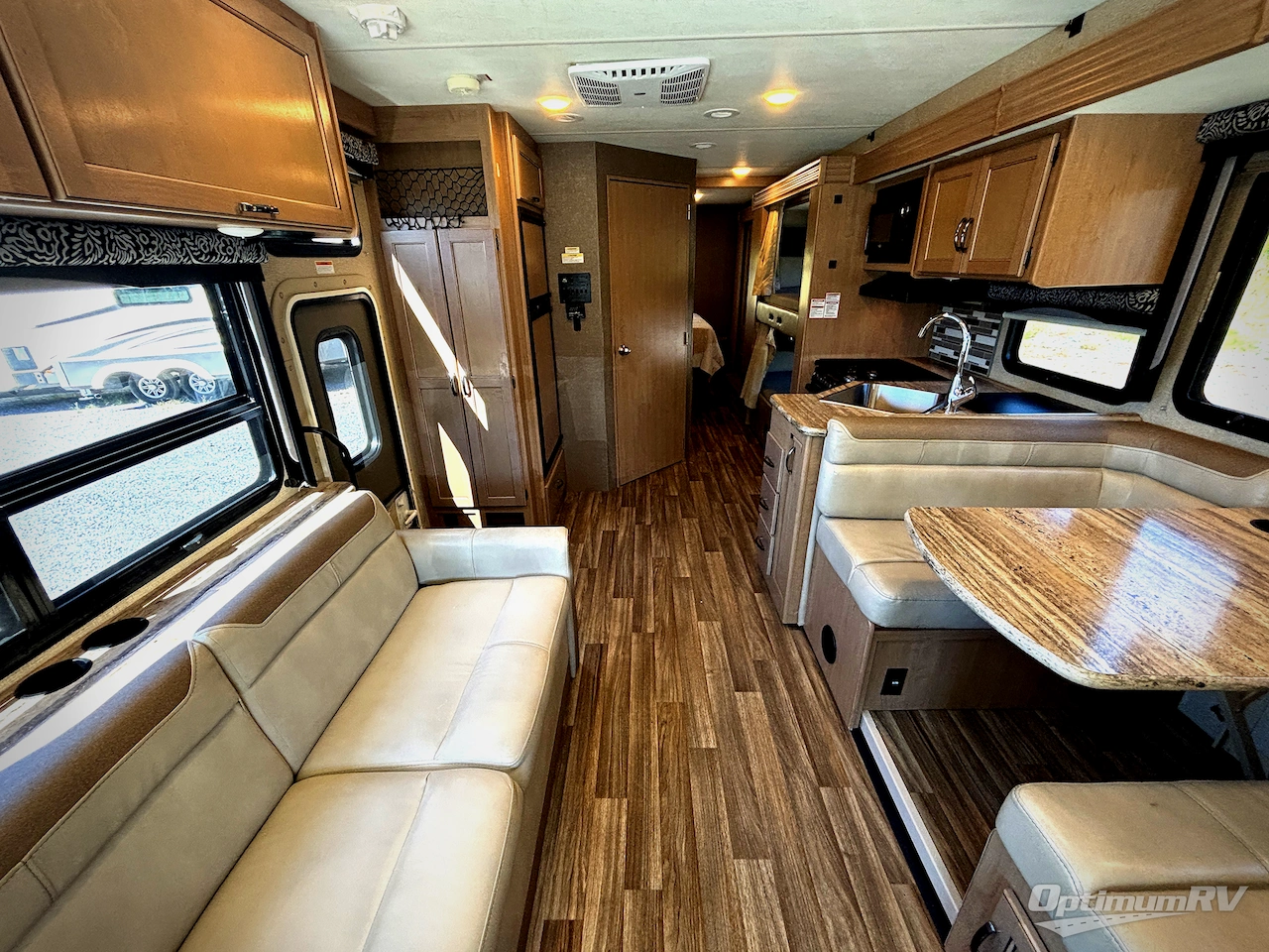 2018 Thor ACE 30.2 Photo 4