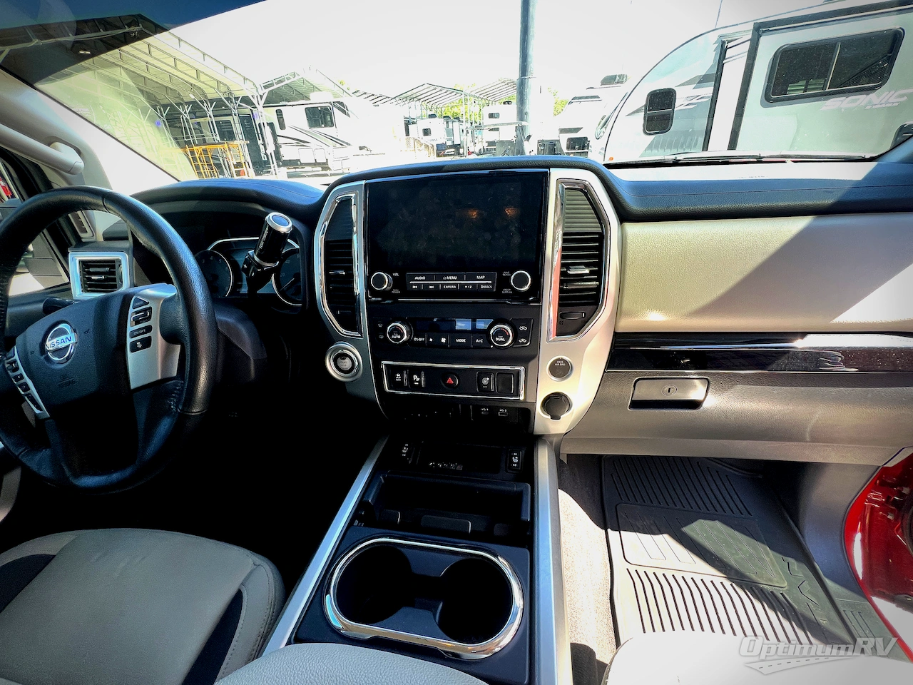 2021 Nissan Nissan Titan Photo 16