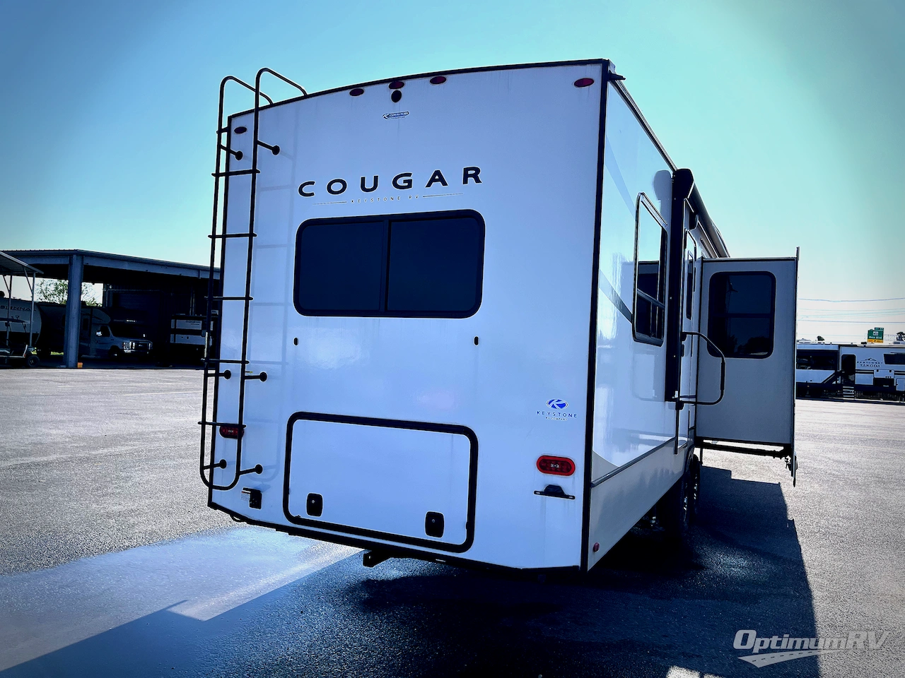 2023 Keystone Cougar 354FLS Photo 3