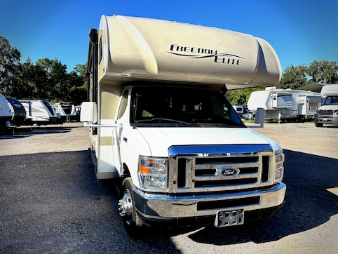 Used 2019 Thor FREEDOM ELITE 26HE Featured Photo