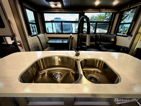 2021 Keystone Montana 3231CK RV Photo 4