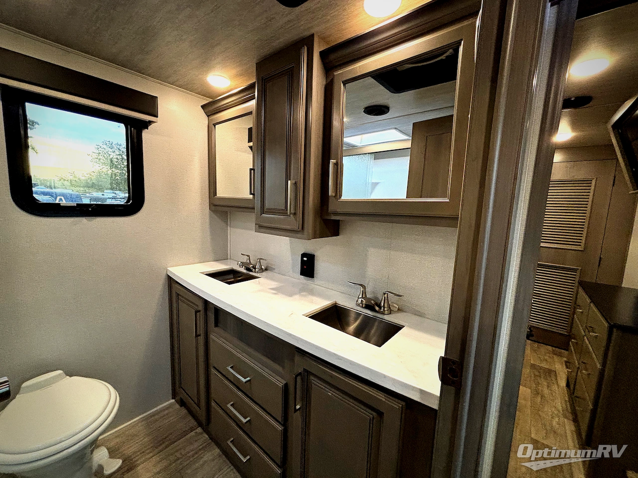 2021 Keystone Montana 3231CK Photo 10