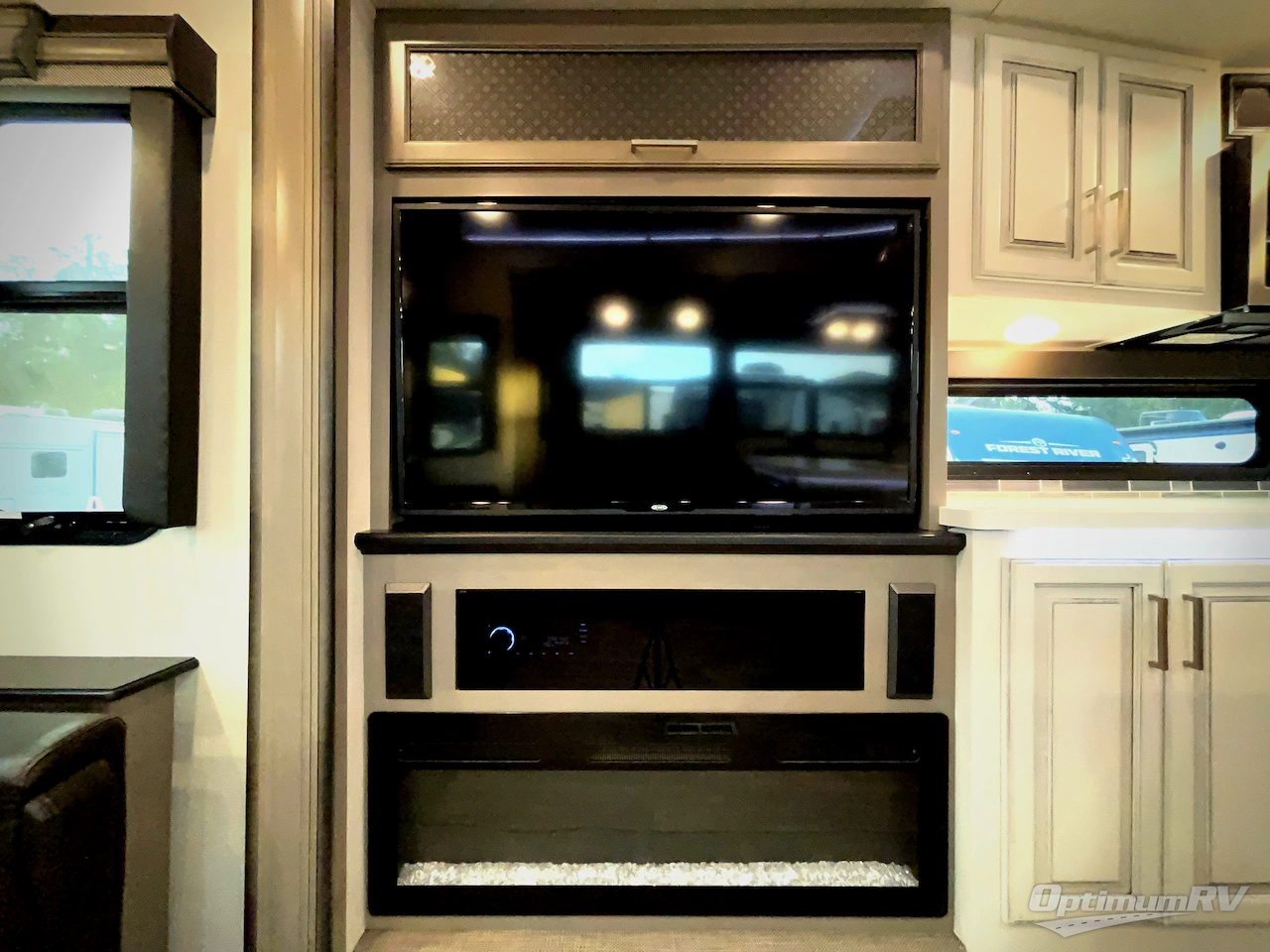 2021 Keystone Montana 3231CK Photo 17