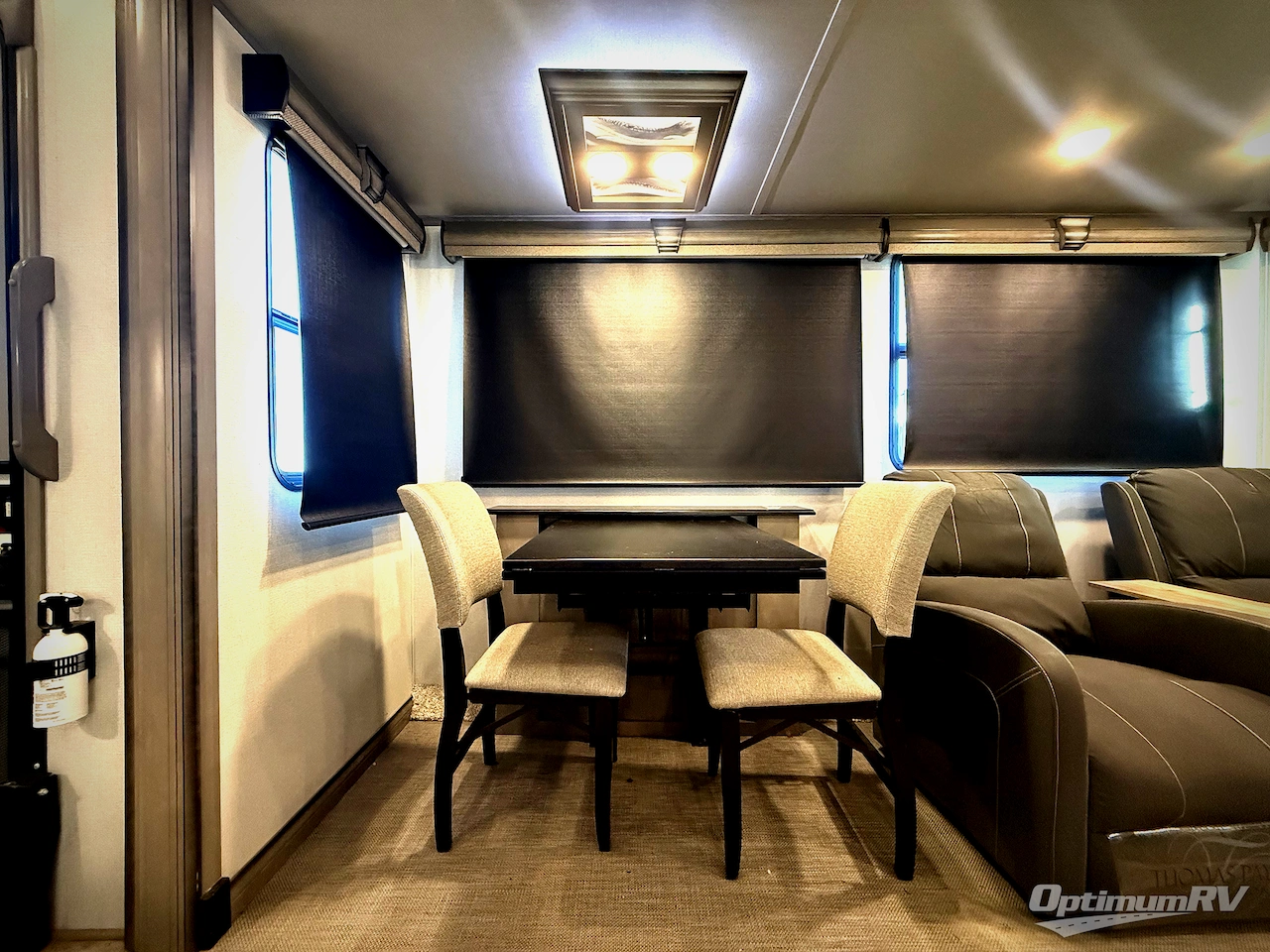 2021 Keystone Montana 3120RL Photo 6