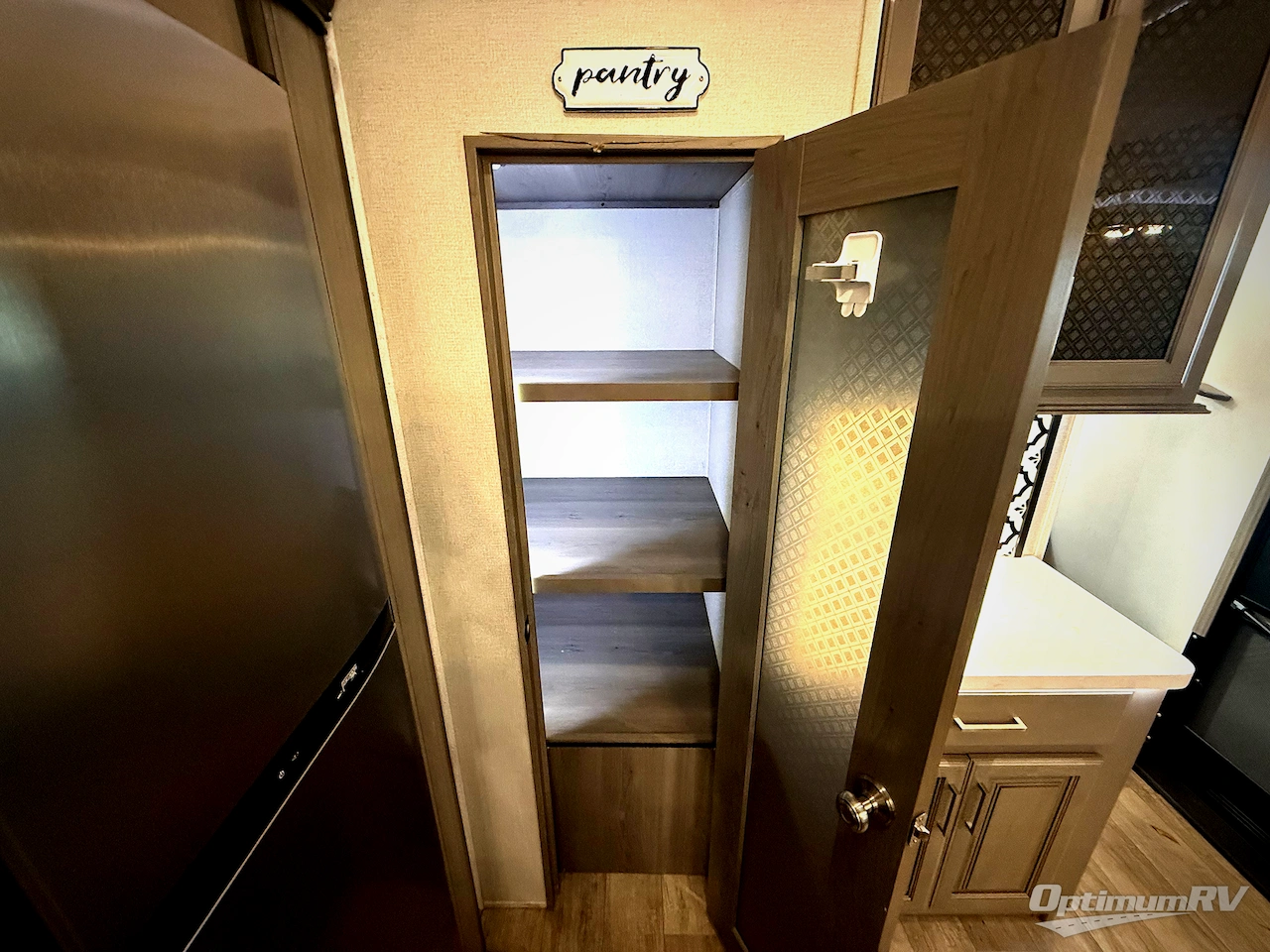 2021 Keystone Montana 3120RL Photo 15