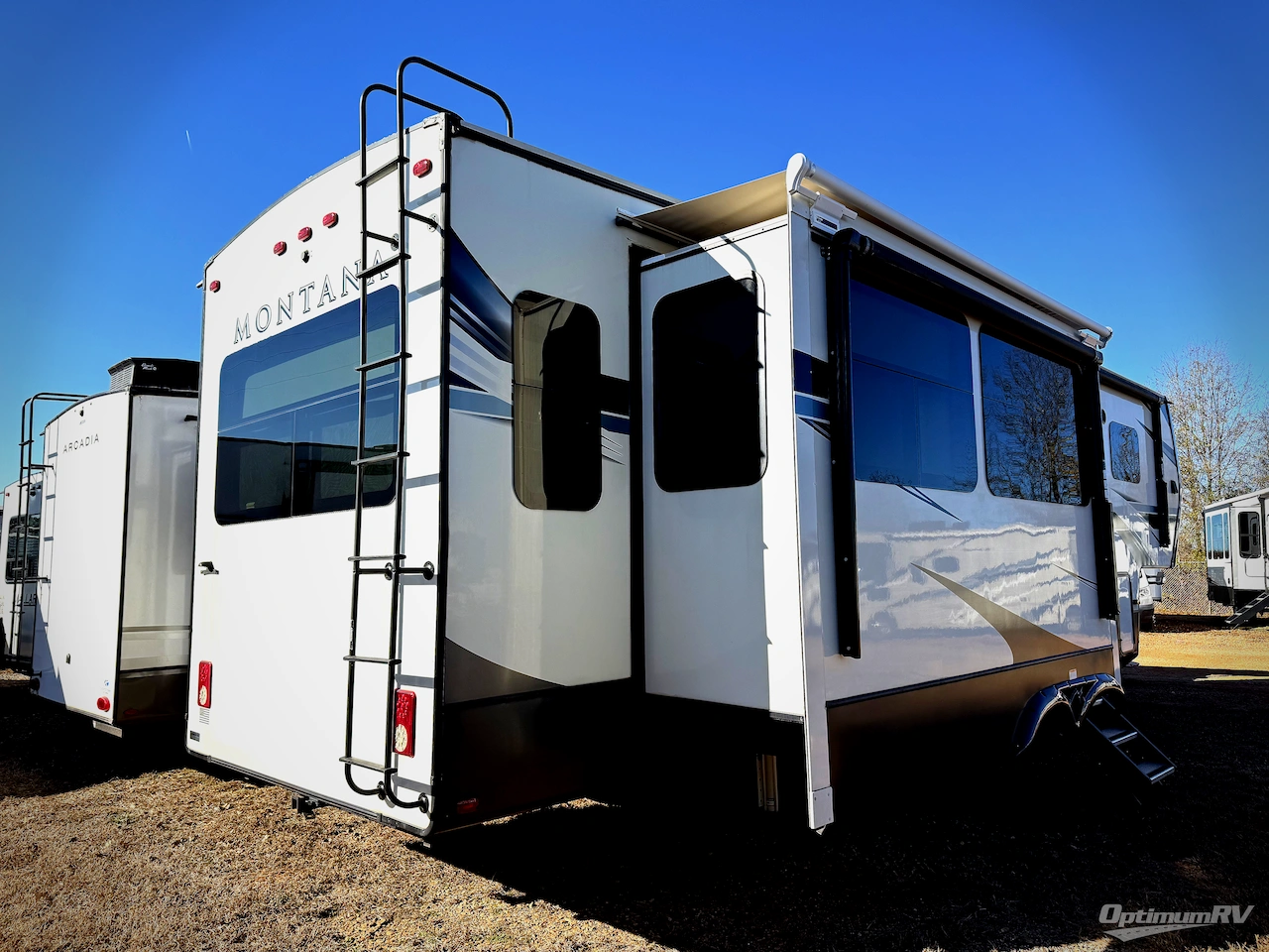 2021 Keystone Montana 3120RL Photo 2