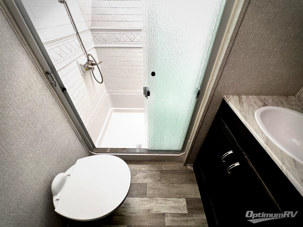 2023 Shasta Phoenix 367BH Photo 18