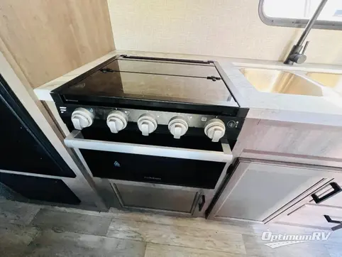 2022 Jayco Jay Flight SLX 8 264BH RV Photo 3