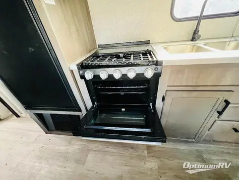 2022 Jayco Jay Flight SLX 8 264BH RV Photo 2