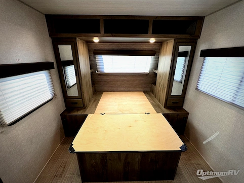 2021 Forest River Surveyor 202RBLE RV Photo 3