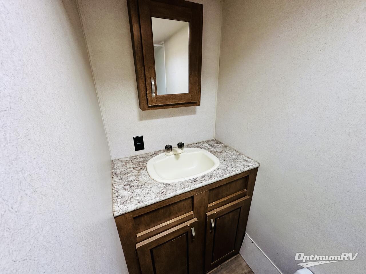 2018 Forest River Salem 187RB Photo 11