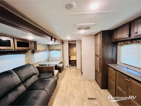 2019 Dutchmen Coleman Lantern Series 245RK RV Photo 2