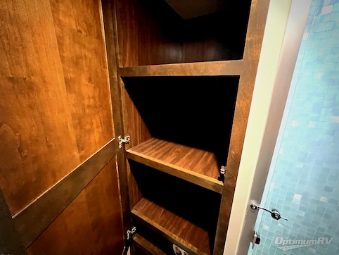 2018 VanLeigh Vilano 365RL RV Photo 4