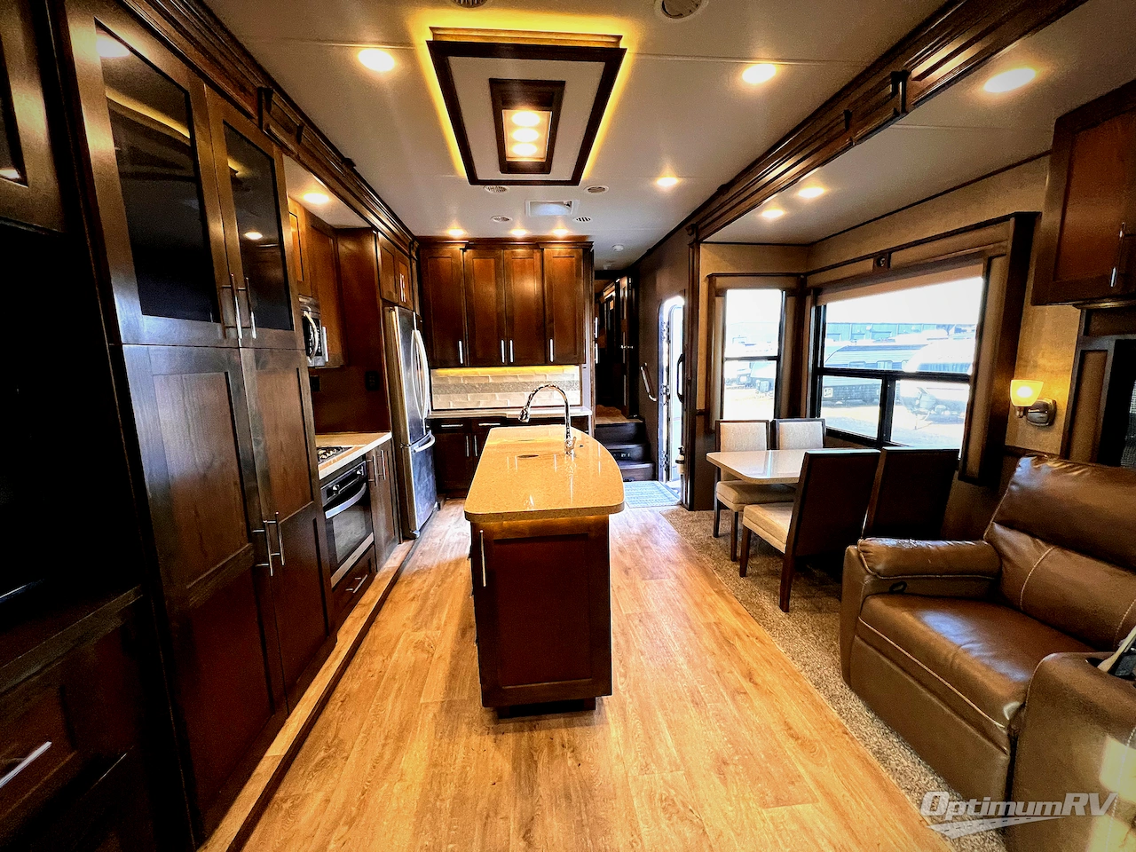 2018 VanLeigh Vilano 365RL Photo 5