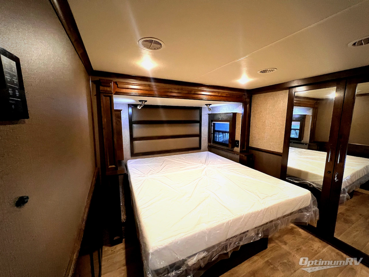 2018 VanLeigh Vilano 365RL Photo 21