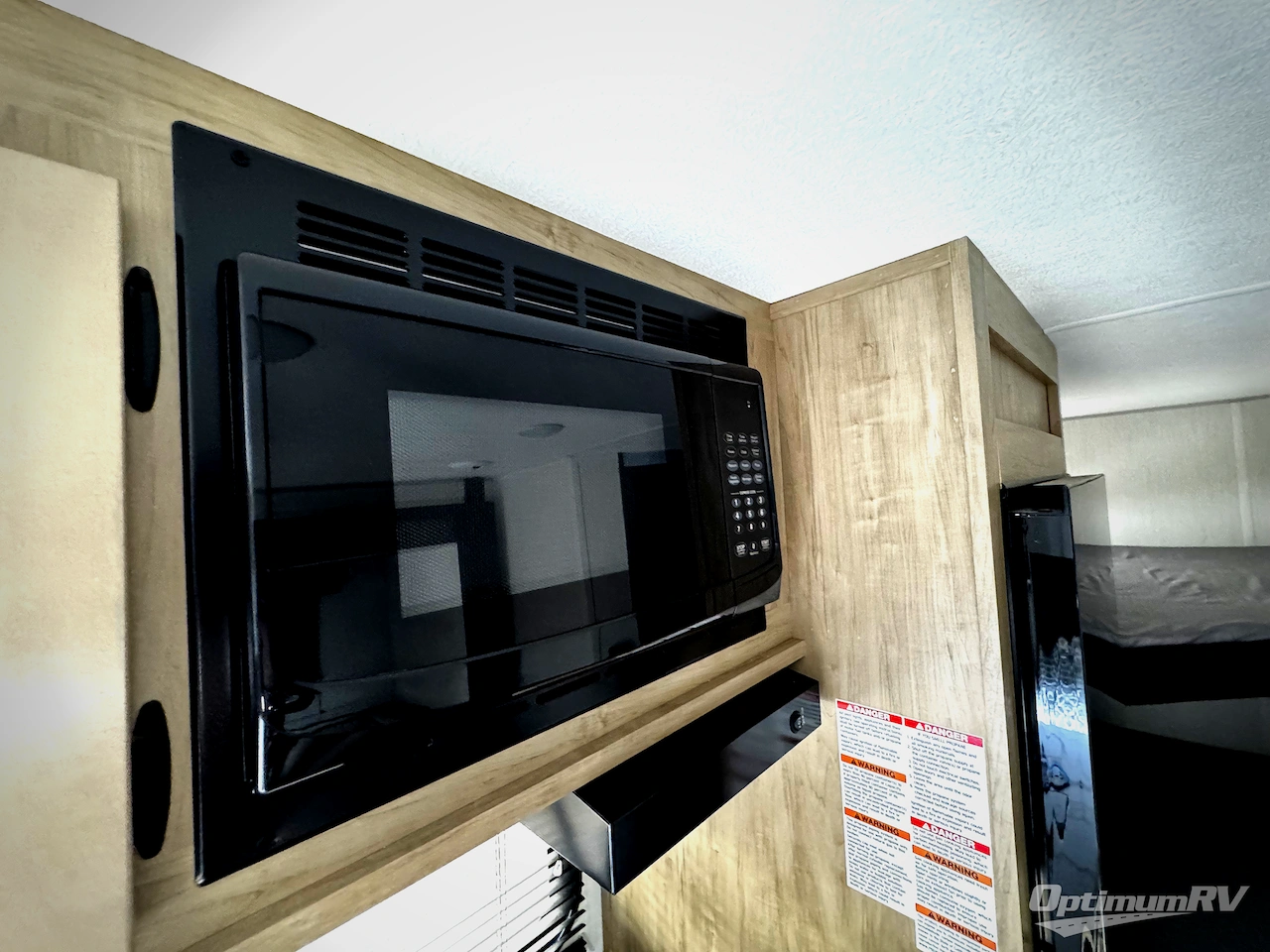 2026 Forest River Cherokee Wolf Pup 17JW Photo 7