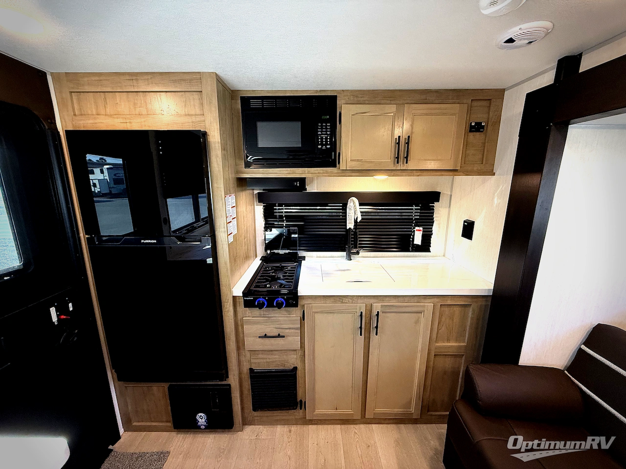 2026 Forest River Cherokee Wolf Pup Black Label 17SCBL Photo 10