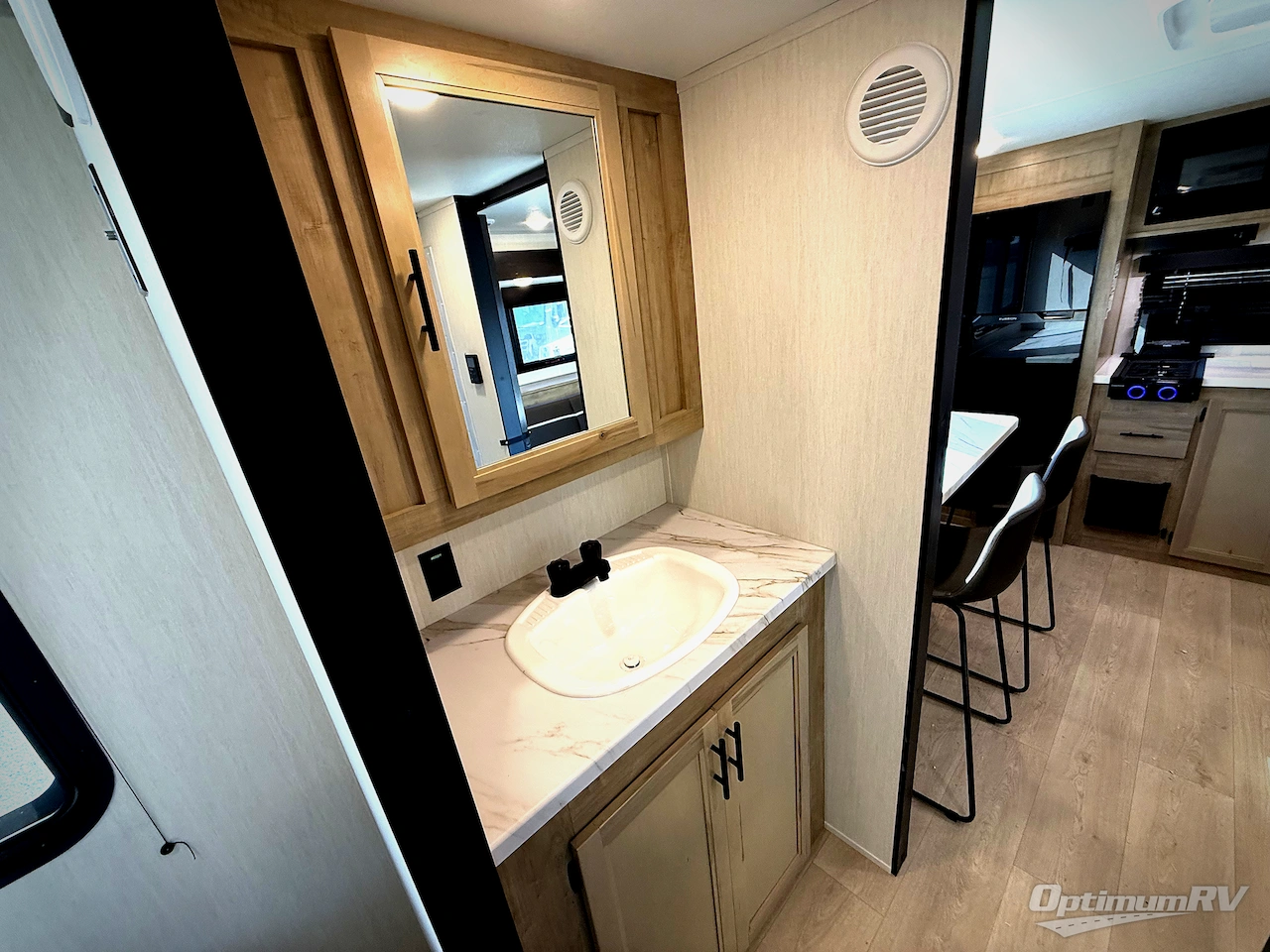 2026 Forest River Cherokee Wolf Pup Black Label 17SCBL Photo 15