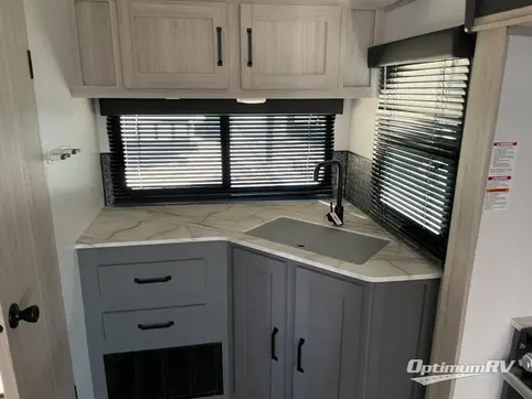 2022 Heartland Sundance Ultra Lite 293RL RV Photo 3