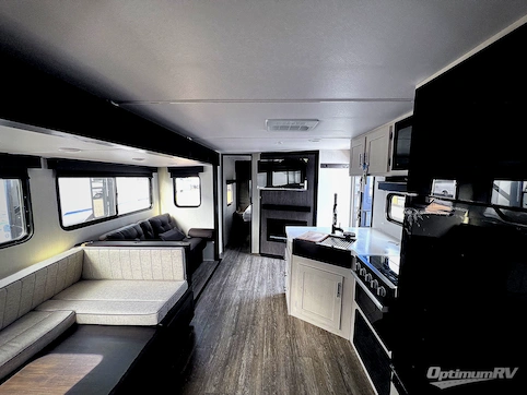 2025 Forest River Cherokee Alpha Wolf 26DBH-L RV Photo 3