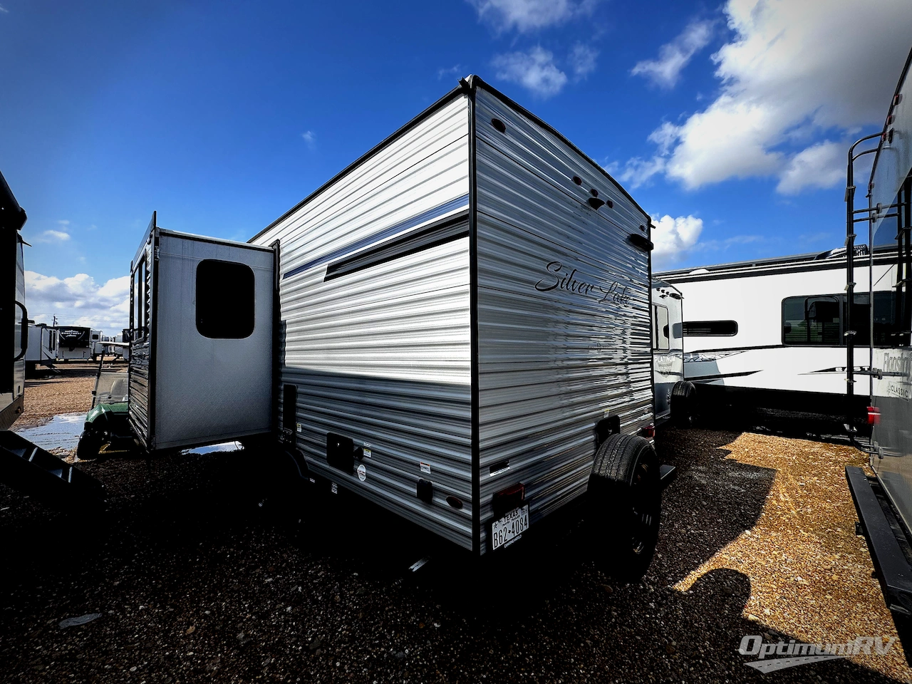 2024 East To West Silver Lake 1800RB Photo 3