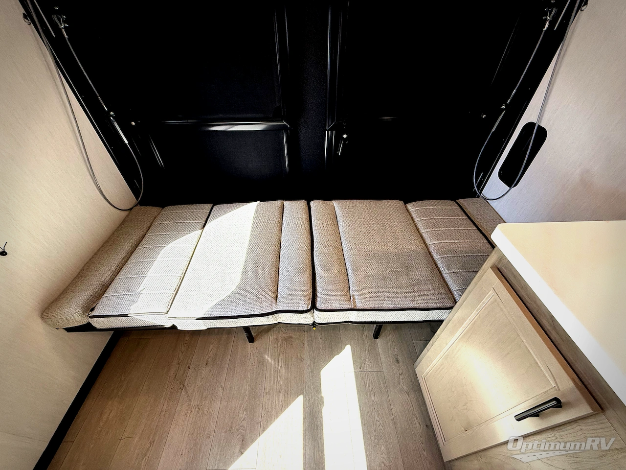 2026 Forest River Cherokee Wolf Pup Black Label 18RJBWBL Photo 10